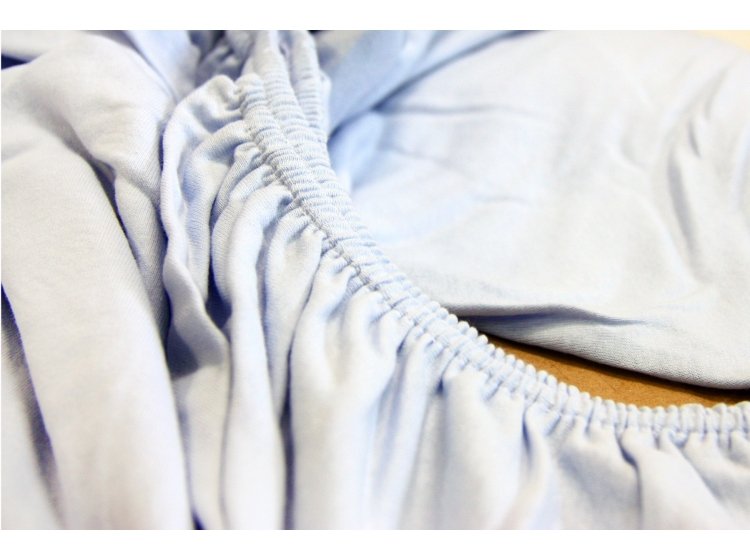 Простынь на резинке трикотажная LIGHTHOUSE. Голубая