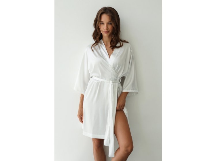 Халат женский шелковый German Volf. Кимоно 24063 белого цвета