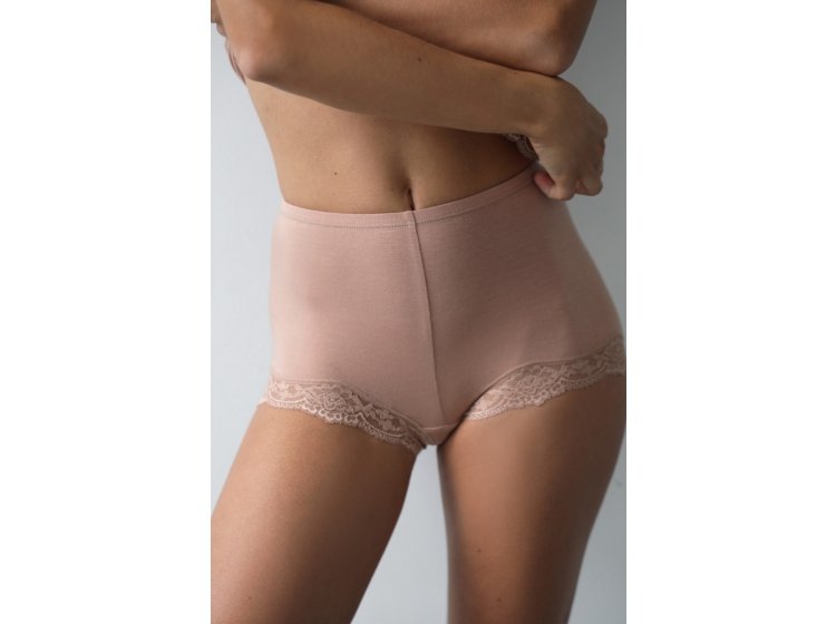 Комплект для сна майка и мини шорты German Volf. 24097 модал с кружевом бежевого цвета