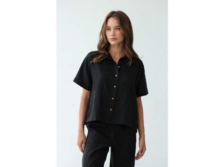Рубашка женская льняная German Volf. 24127 черного цвета