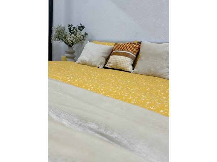 Постельное белье Novita. Фланель 250951 Цветок на желтом