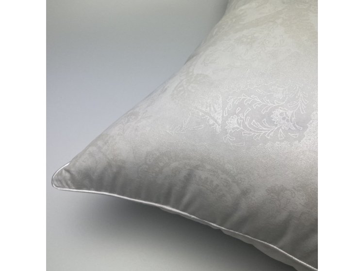 Подушка пухо-перовая облегченная Iglen. 70% пуха, с кантом