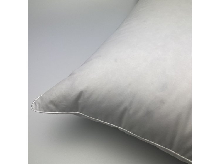 Подушка пуховая Iglen с белым пухом и кантом, 100% пух