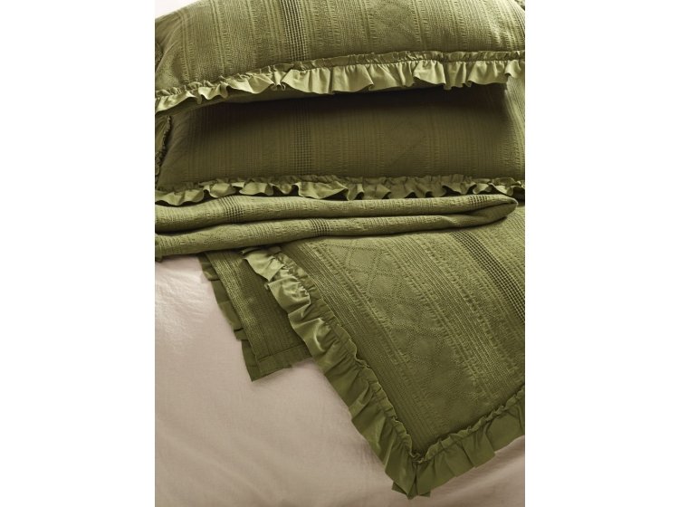 Жаккардовое покрывало с наволочками Saheser. Tziana khaki