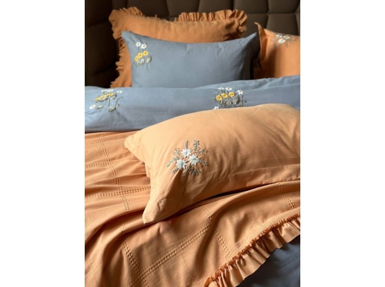 Постельное белье Saheser. Fiorella orange хлопок с вышивкой