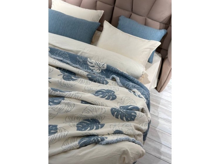 Муслиновое покрывало с наволочками Saheser. Forest mavi