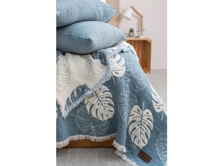 Муслиновое покрывало с наволочками Saheser. Forest mavi