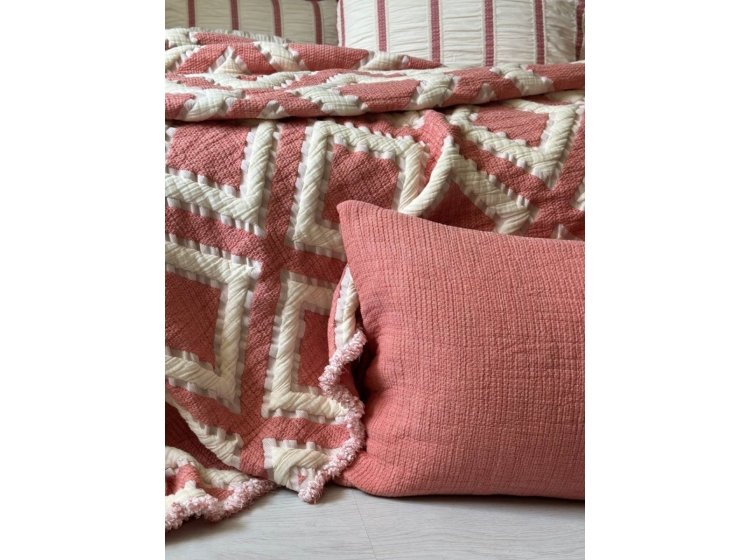 Муслиновое покрывало с наволочками Saheser. Sonia krem-kiremit