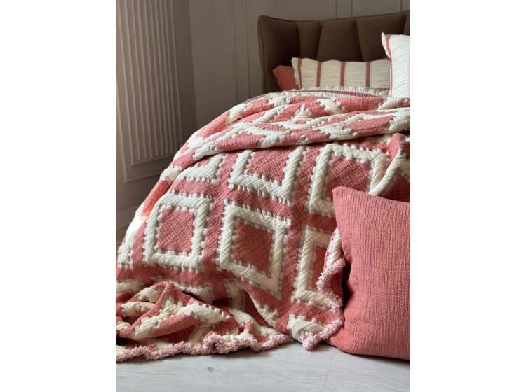 Муслиновое покрывало с наволочками Saheser. Sonia krem-kiremit