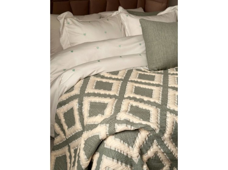 Муслиновое покрывало с наволочками Saheser. Sonia krem-mint