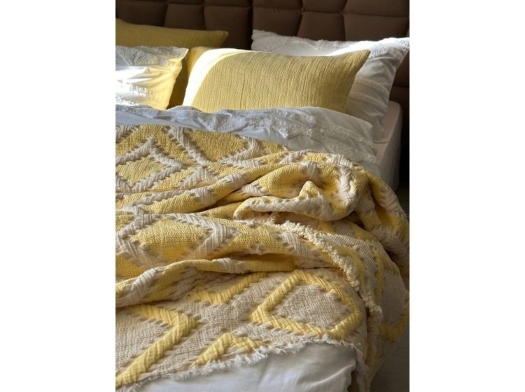 Муслиновое покрывало с наволочками Saheser. Sonia krem-yellow