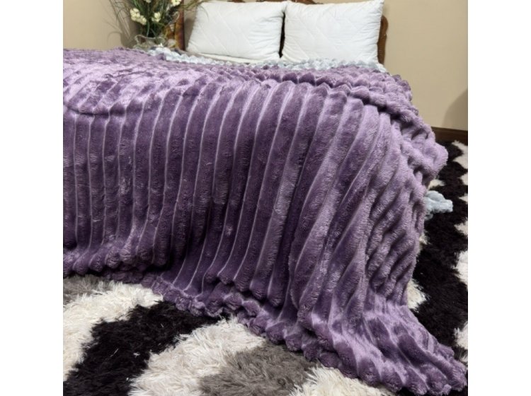 Плед-покрывало Koloco. Шарпей королевская полоска фиолетового цвета