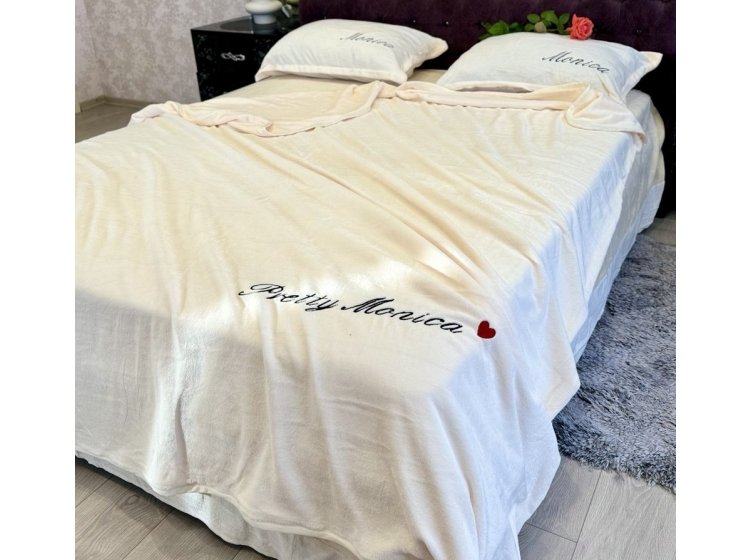 Велюровое постельное белье Koloco. Monica молочное