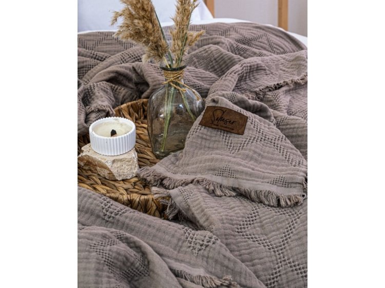 Муслиновое покрывало с бахромой Saheser. Oscar Vizon