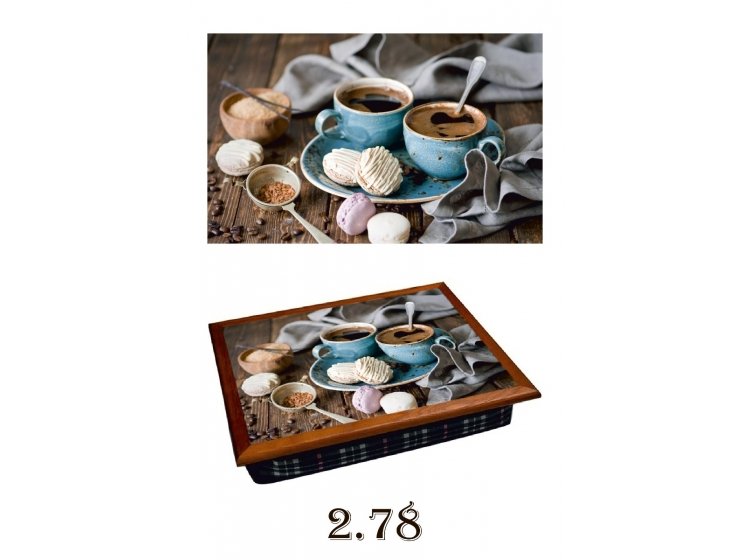 Поднос-столик на подушке. Французский десерт