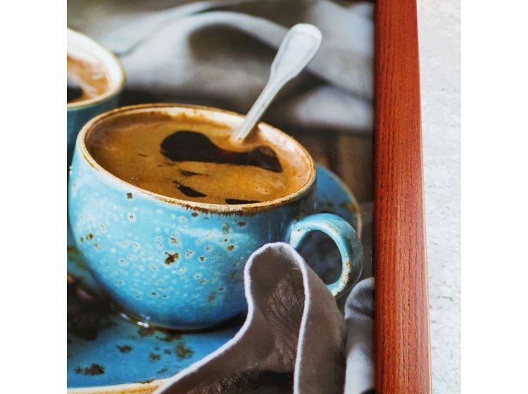 Поднос-столик на подушке. Французский десерт