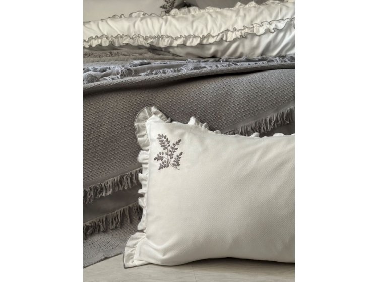 Постельное белье Saheser. Brianna grey хлопок с вышивкой и пике