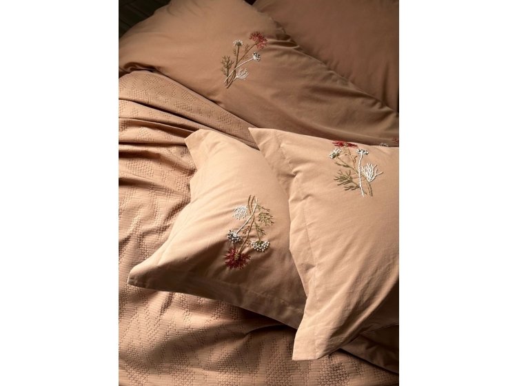 Постельное белье Saheser. Noris mustard хлопок с вышивкой и пике