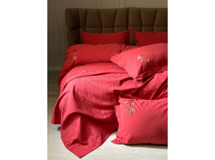 Постельное белье Saheser. Noris vermilion хлопок с вышивкой и пике