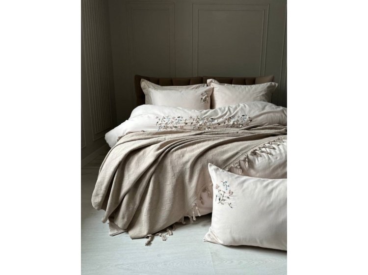 Постельное белье Saheser. Zenda хлопок с вышивкой