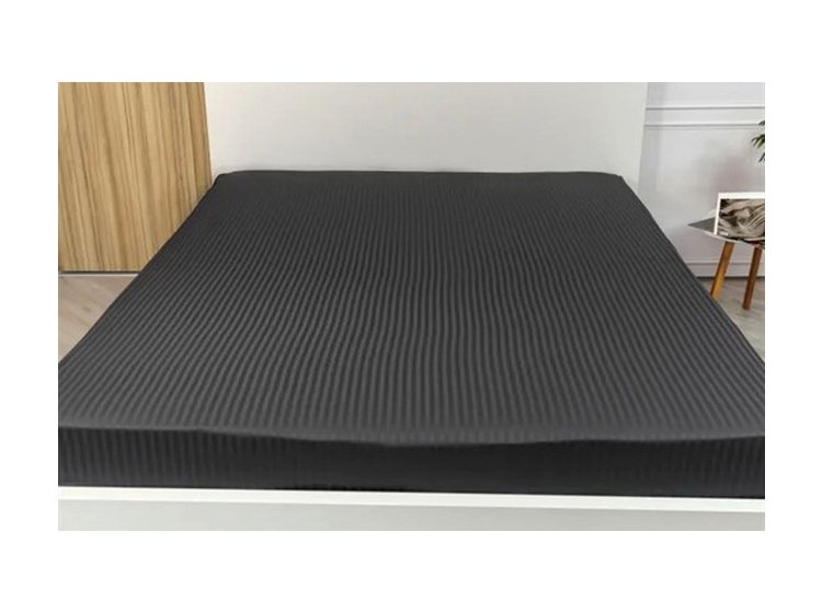 Простынь на резинке Lighthouse. Sateen stripe Antracit