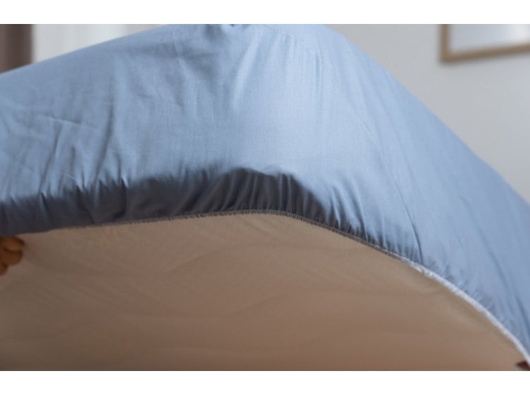 Простынь на резинке ТЕП. Голубого цвета