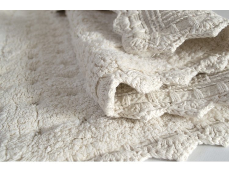 Набор ковриков Irya. Garnet krem кремового цвета