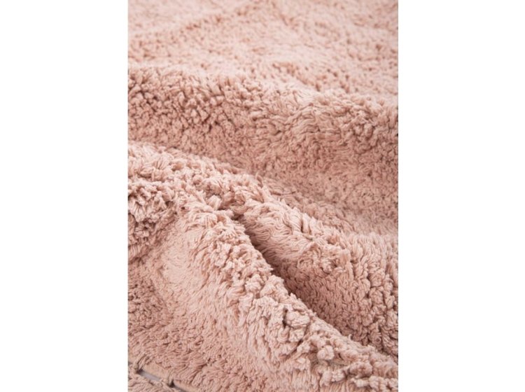 Коврик Irya. Lowell coral кораллового цвета с кисточками