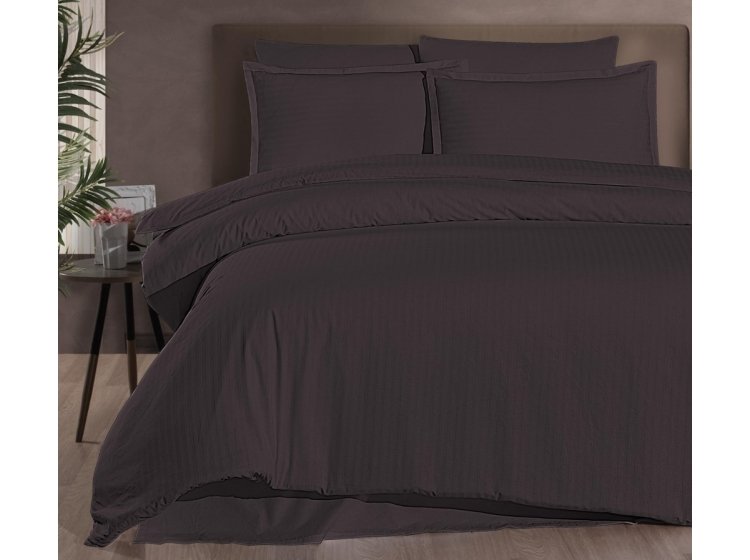 Постельное белье Altinbasak с простыней на резинке. Поплин Berry