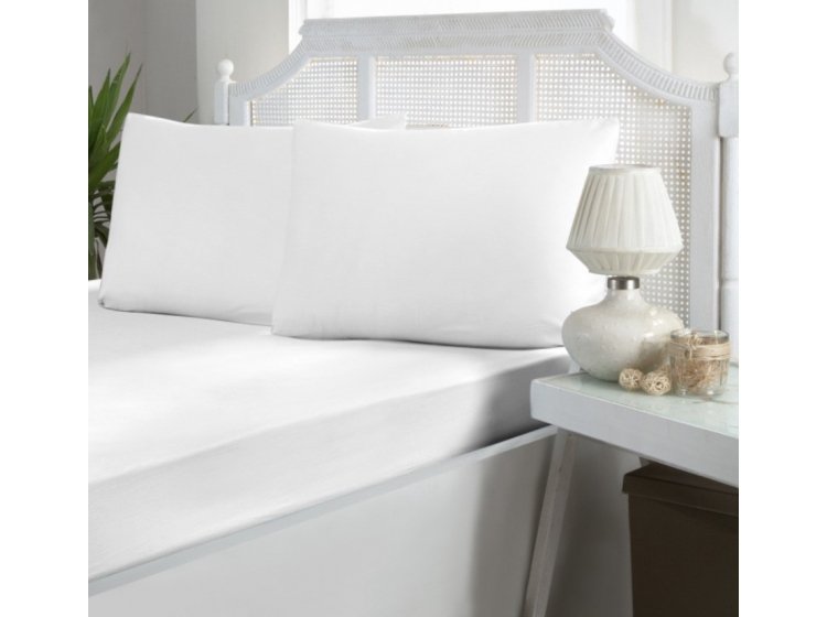 Простыня на резинке с наволочками First Choice. Сатин White