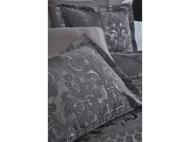 Жаккардовое покрывало с наволочками Dantela Vita. Armada antrasit