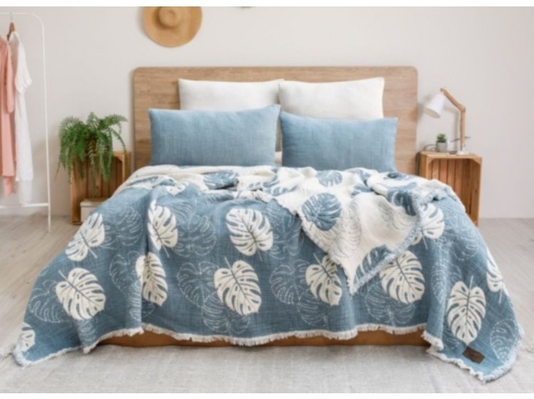 Муслиновое покрывало с наволочками Saheser. Forest mavi