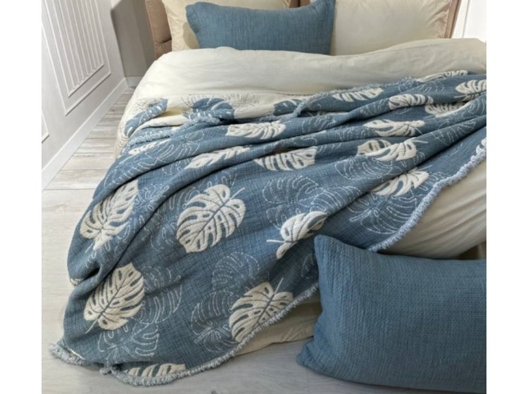 Муслиновое покрывало с наволочками Saheser. Forest mavi