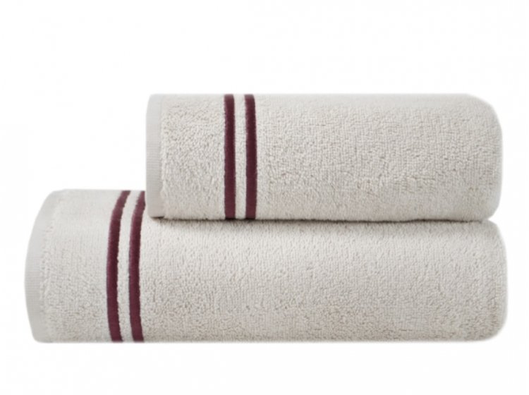 Махровые полотенца MieCasa. Milano bej-bordo с вышивкой