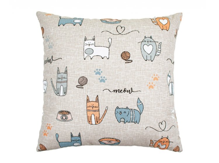 Подушка декоративная Home Line. Кот на кухне бежевого цвета
