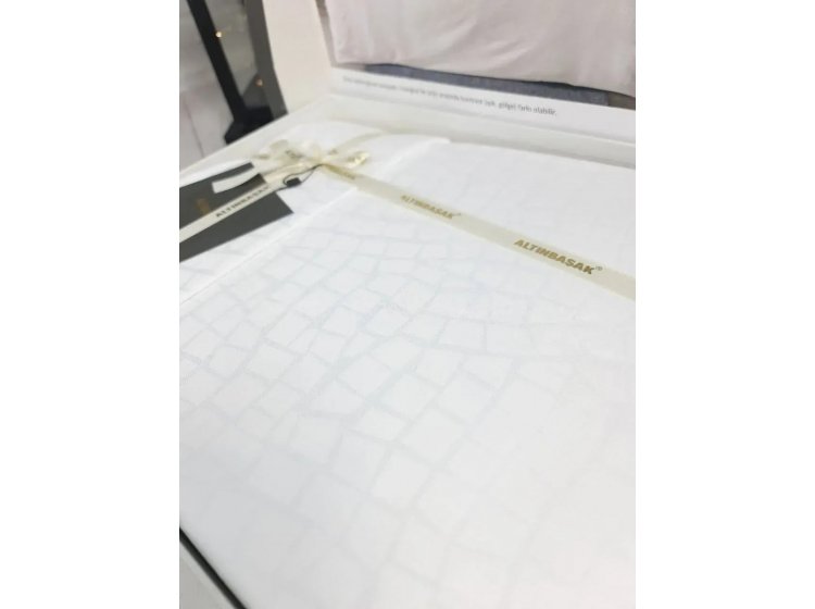 Постельное белье Altinbasak.  Сатин-жаккард deluxe Adelya Arcane