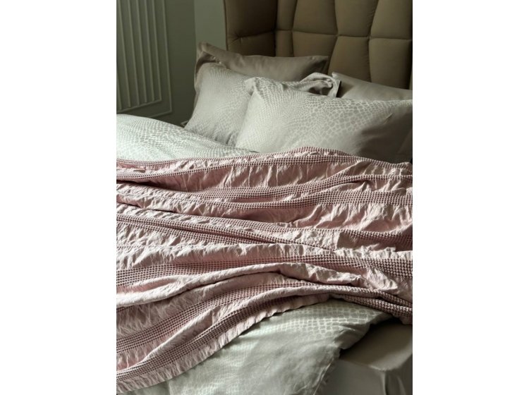 Жаккардовый плед-пике Saheser. Сotton Apollo pudra